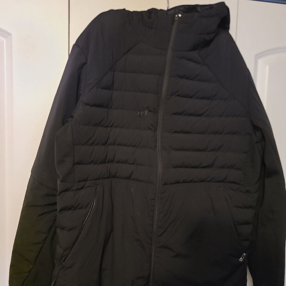LULULEMON ON THE MOVE DOWN HOODED JACKET BLACK XL